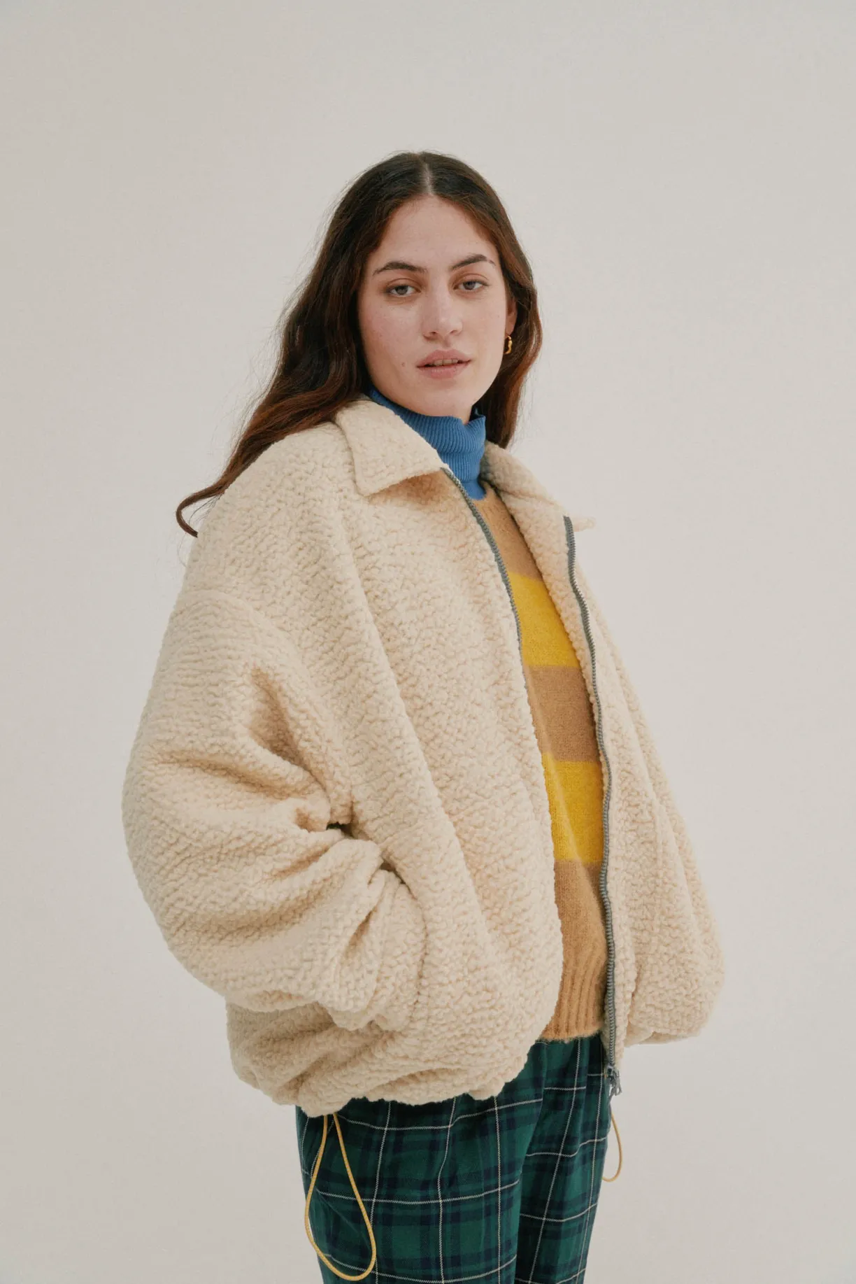 Howlin Boxy Swing Jacket For Women - Recycled Shearling Ecru (Women)^Women Made In Belgium | Made In Belgium