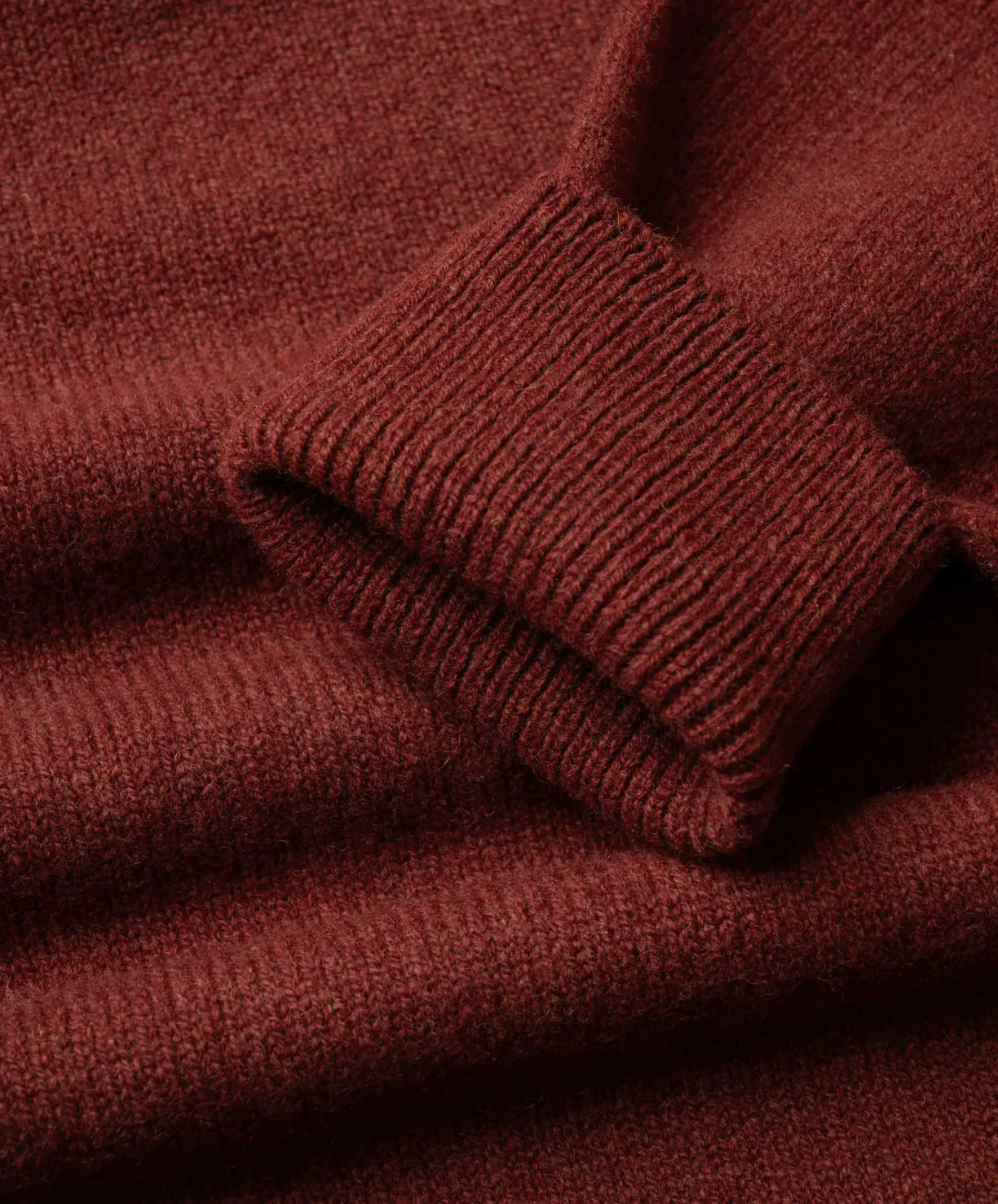 classic_knit__rusty_2.webp Howlin Classic Knit - Rusty^ Knitwear