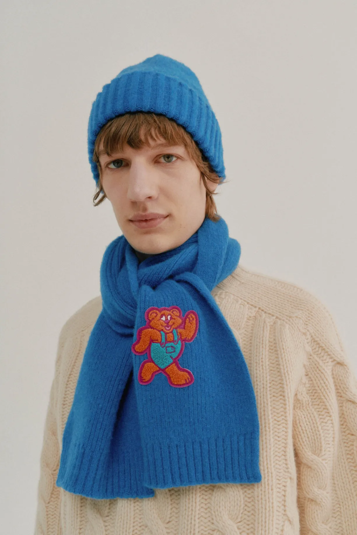 Howlin Shaggy Bear Scarf - Sky Dream^Women Scarves | Accessories