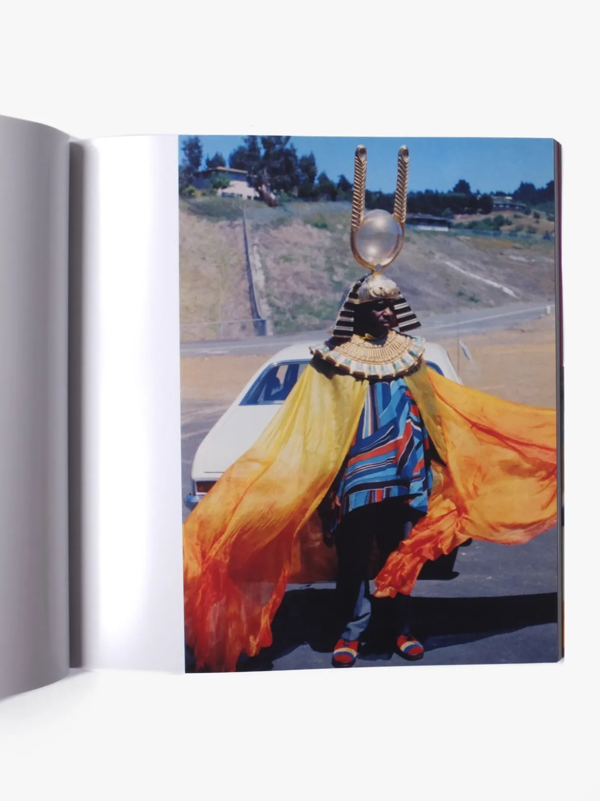 Magazines Sun Ra - Space, Interiors And Exteriors^Women Magazines | Magazines